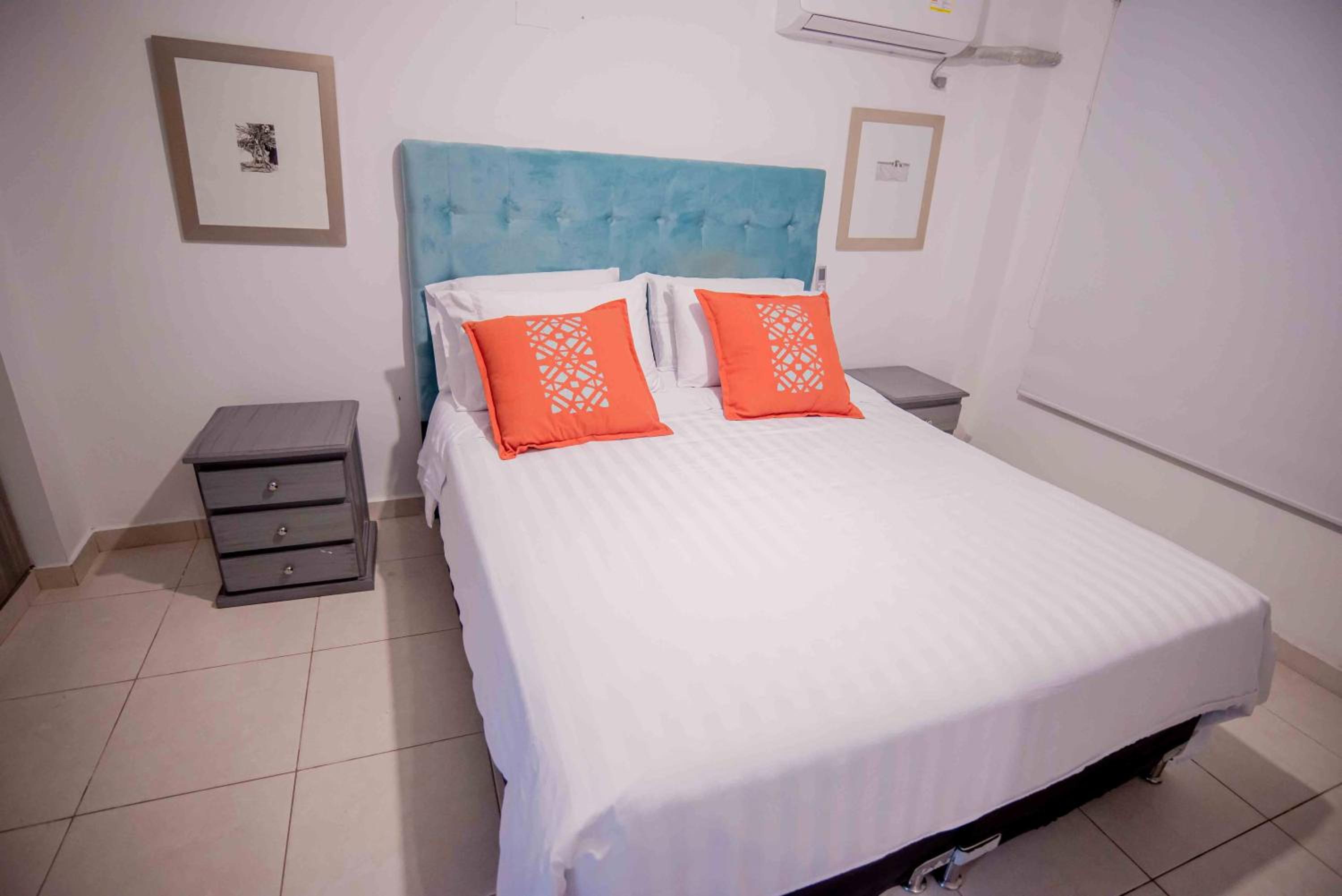Casa Nora casa amplia con aire acondicionado para familias y grupos WiFi y parking cubierto