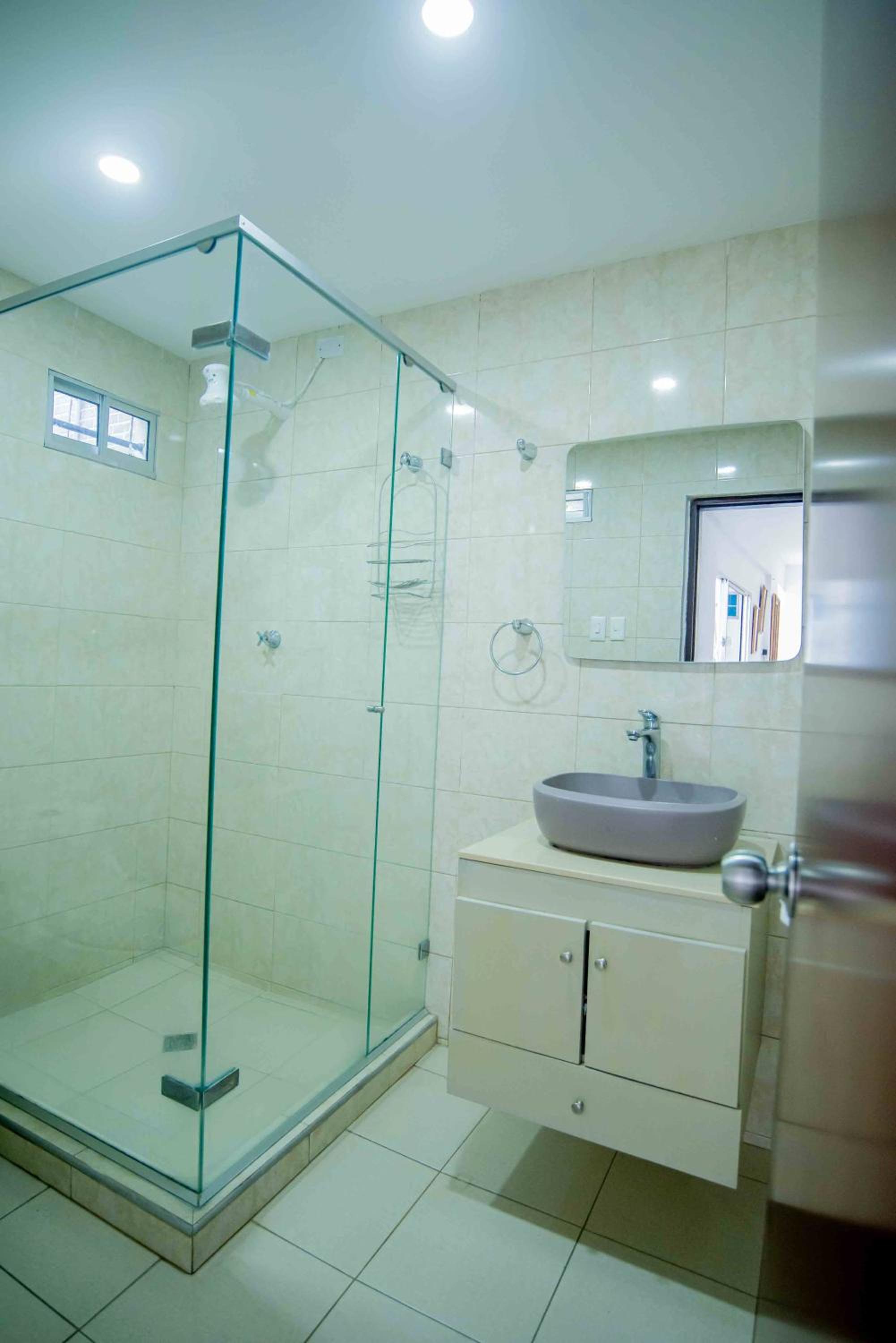 Casa Nora casa amplia con aire acondicionado para familias y grupos WiFi y parking cubierto
