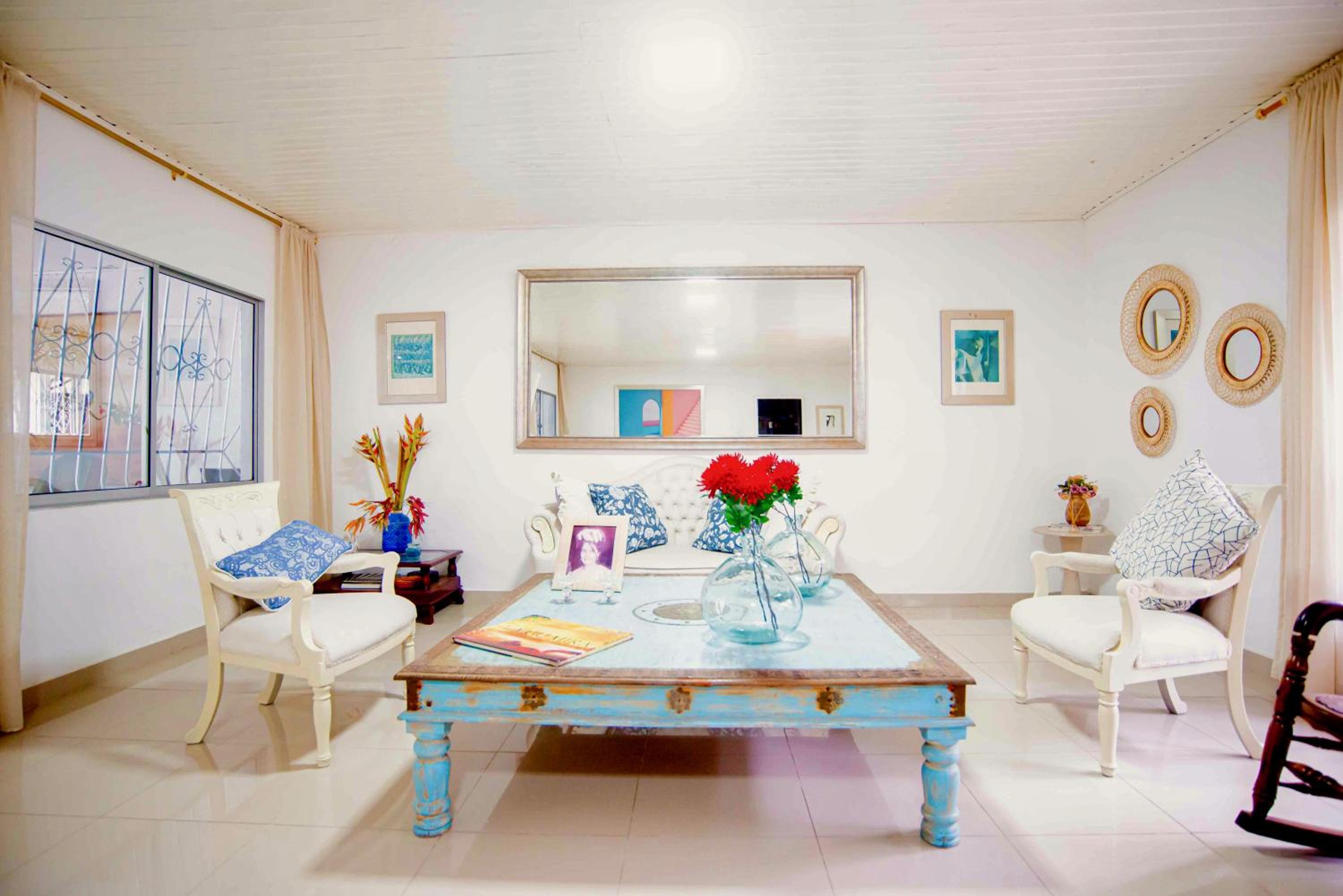 Casa Nora casa amplia con aire acondicionado para familias y grupos WiFi y parking cubierto