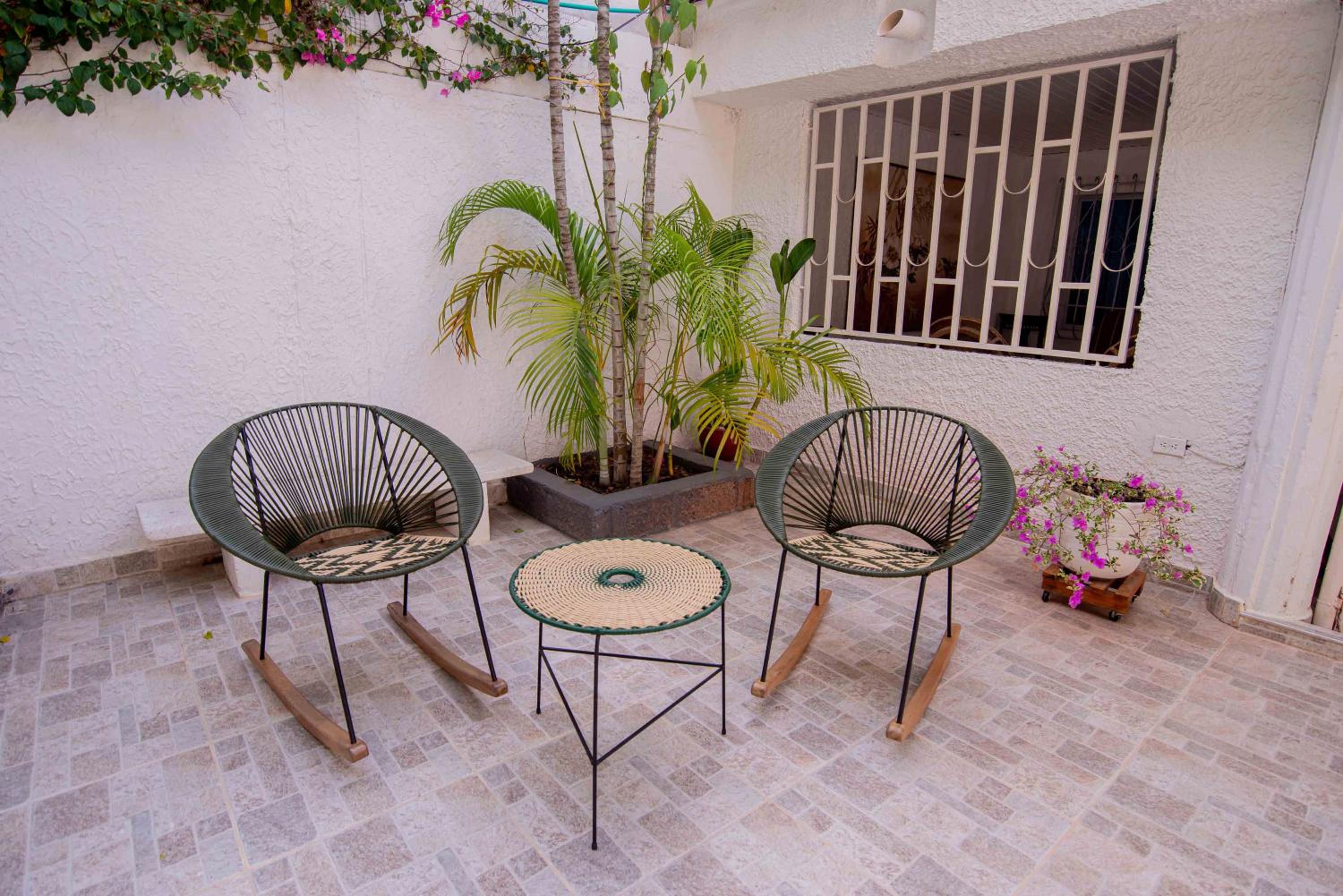 Casa Nora casa amplia con aire acondicionado para familias y grupos WiFi y parking cubierto