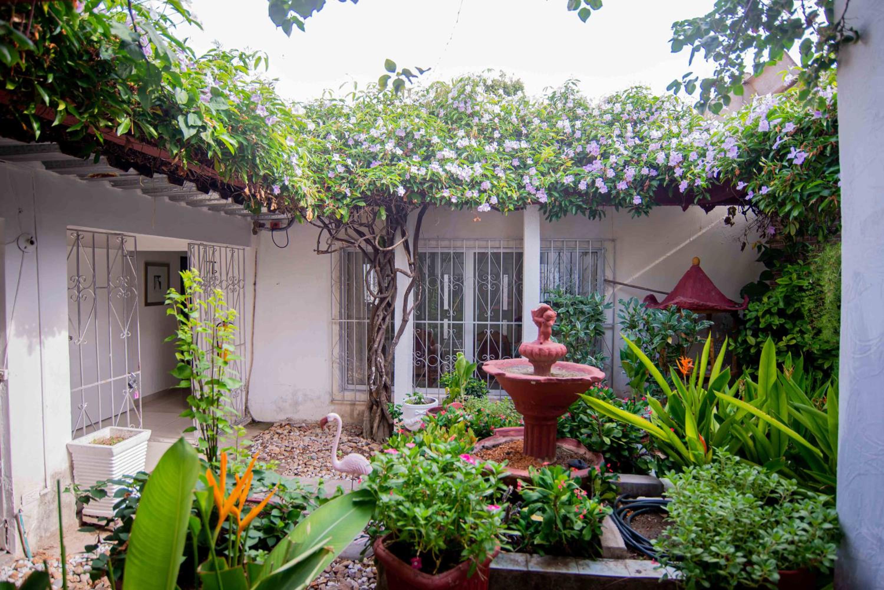 Casa Nora casa amplia con aire acondicionado para familias y grupos WiFi y parking cubierto