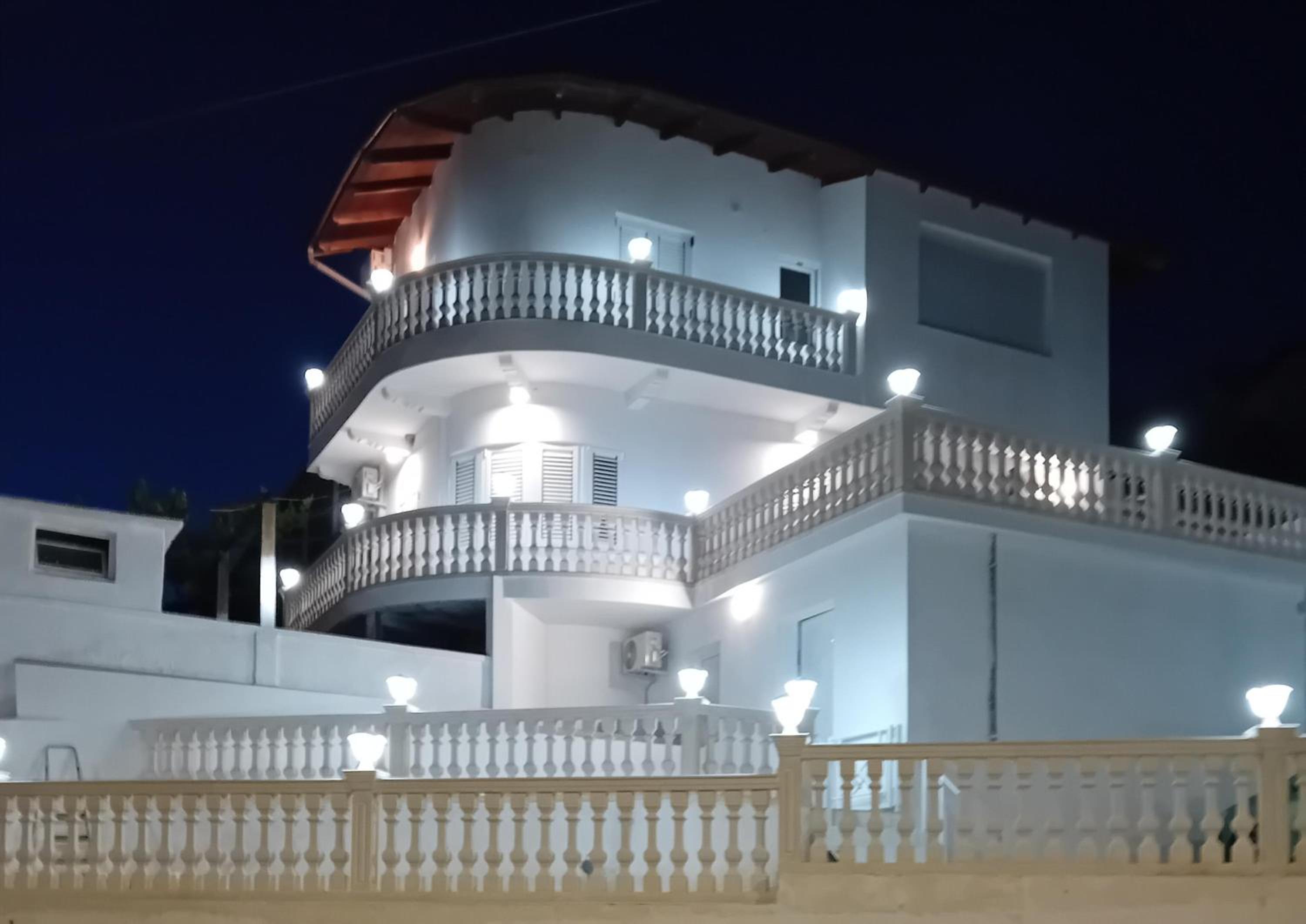 Zhupa Guesthouse