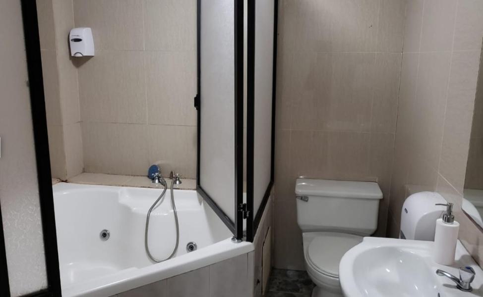 Party Hostel Andalue