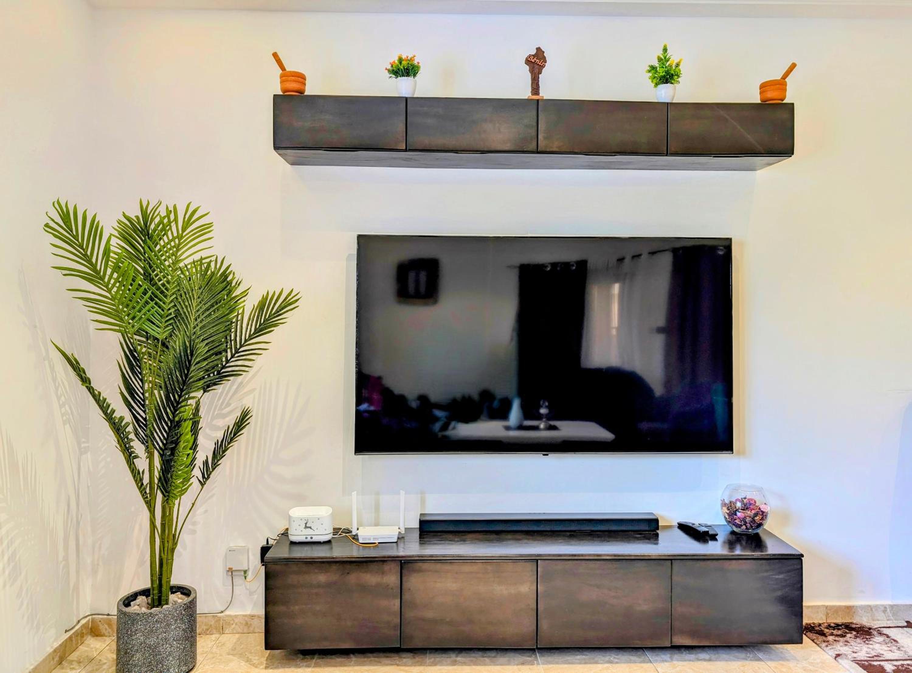 Archie Luxury