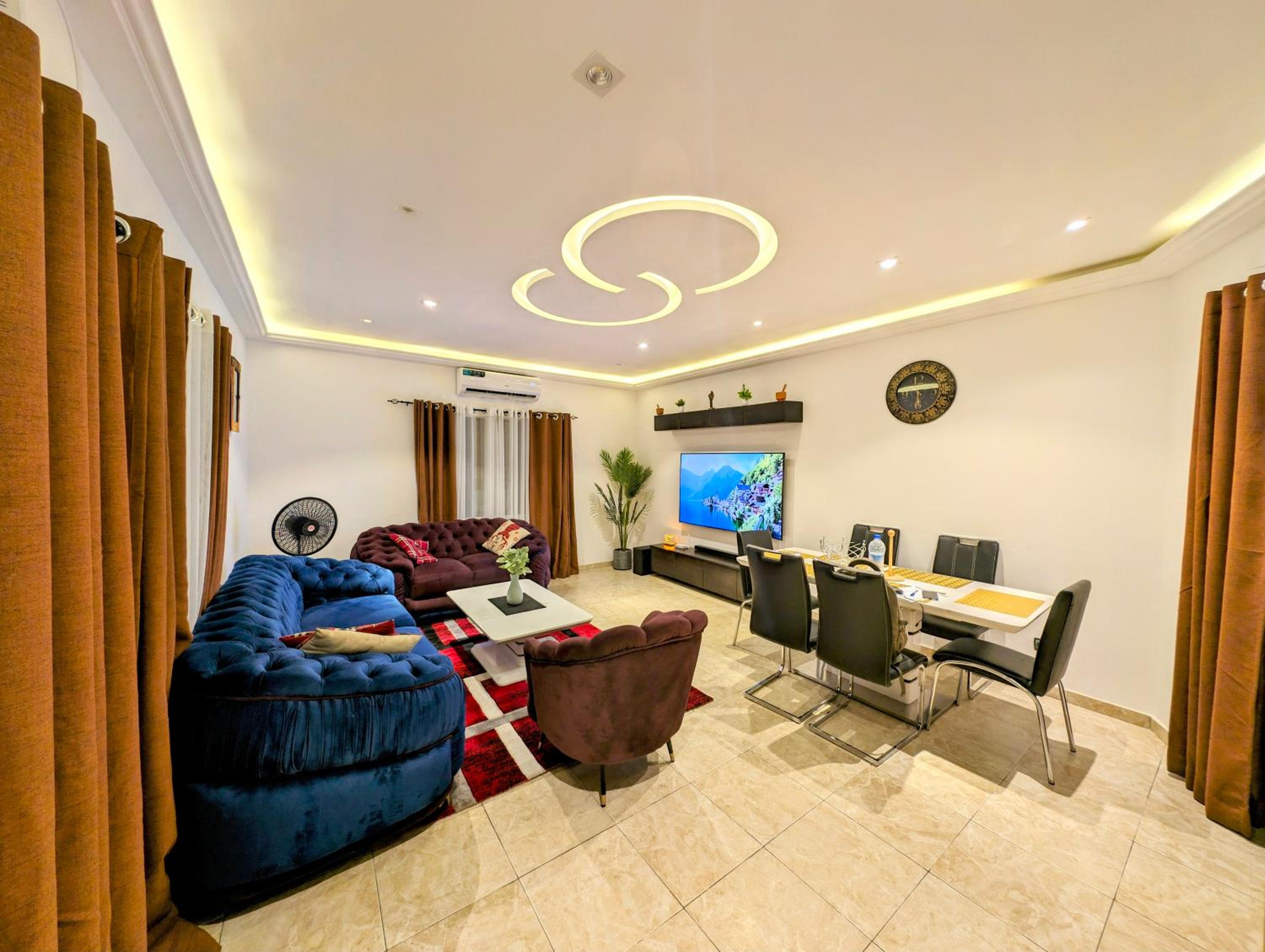 Archie Luxury