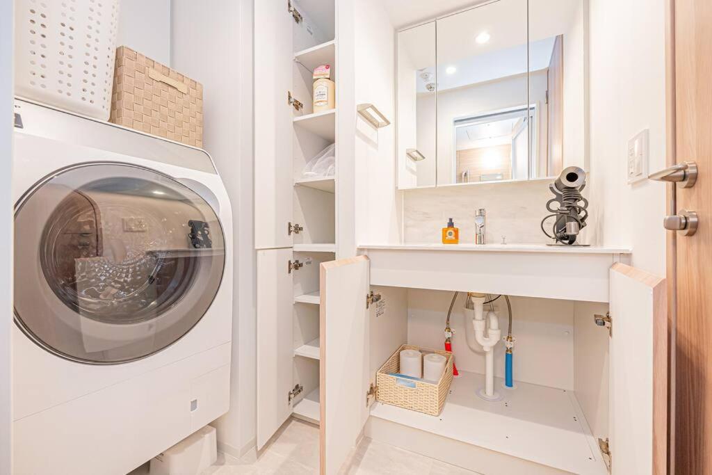 Rare Find Apartment 1201 in Nishiazabu Roppongi
