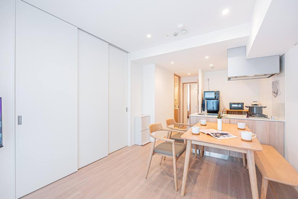 Rare Find Apartment 1201 in Nishiazabu Roppongi