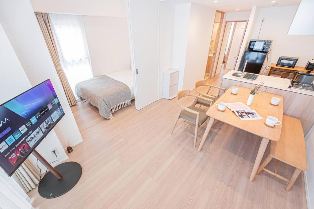Rare Find Apartment 1201 in Nishiazabu Roppongi