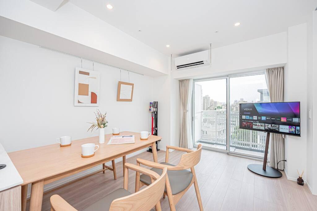 Rare Find Apartment 1201 in Nishiazabu Roppongi