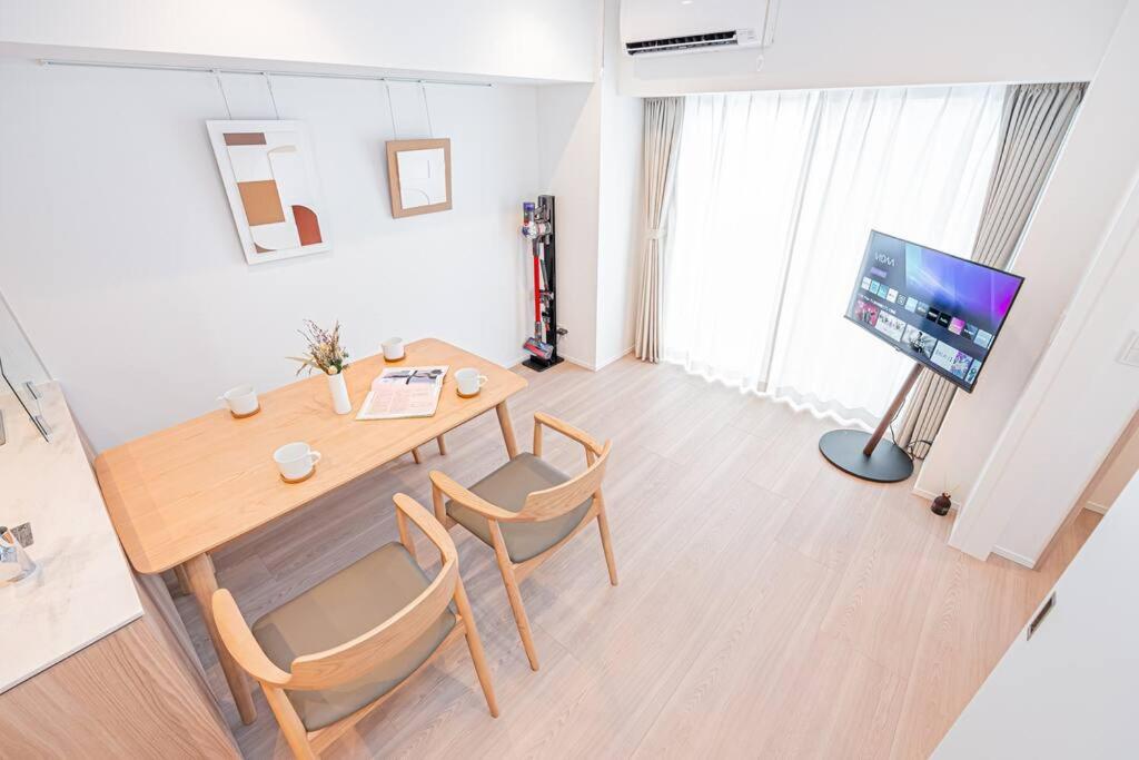 Rare Find Apartment 1201 in Nishiazabu Roppongi