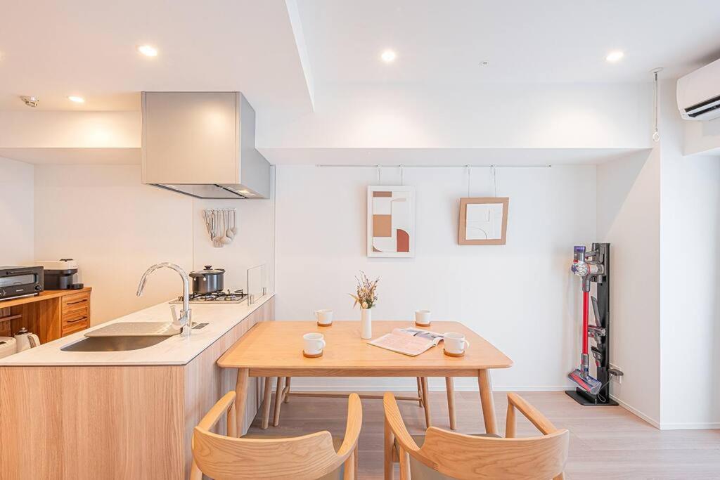 Rare Find Apartment 1201 in Nishiazabu Roppongi