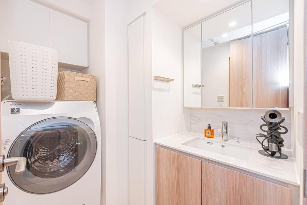 Rare Find Apartment 1201 in Nishiazabu Roppongi
