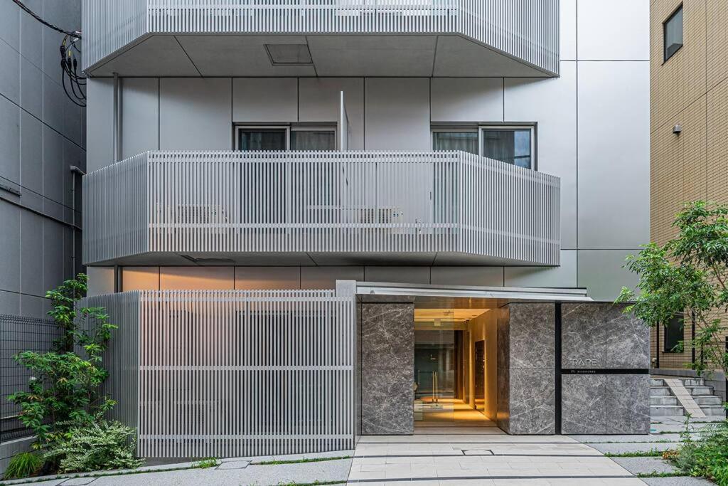 Rare Find Apartment 1201 in Nishiazabu Roppongi