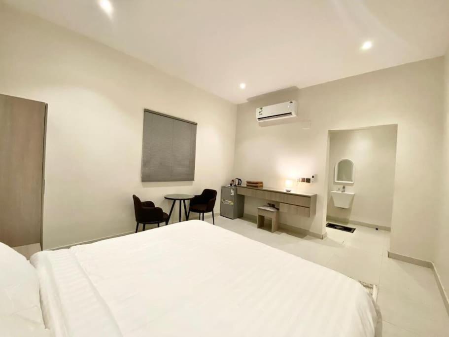 Madinah Valley Residence Room 21 view 4