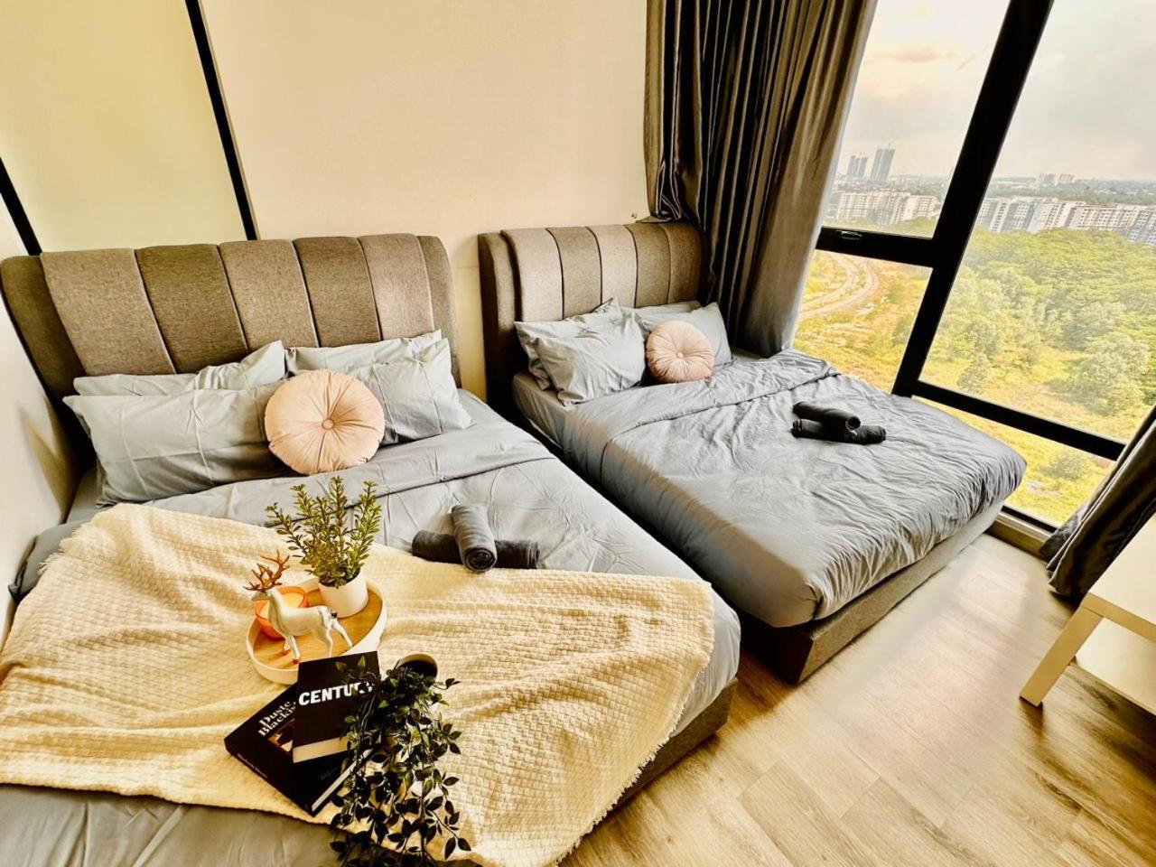 Mosaic Residence Mid Valley South Key BY R9 Homestay