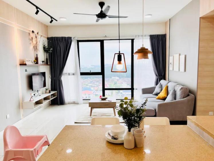 Mosaic Residence Mid Valley South Key BY R9 Homestay