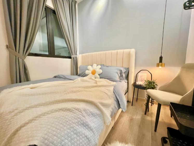 Mosaic Residence Mid Valley South Key BY R9 Homestay
