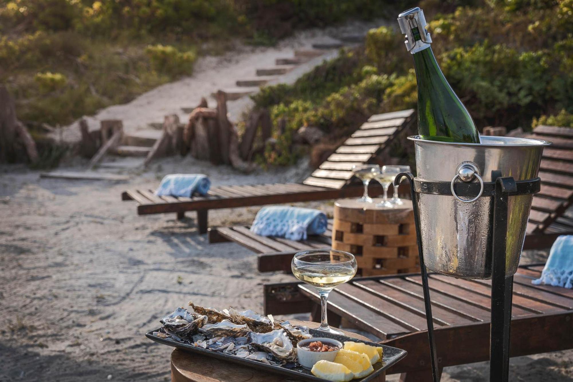 Blue Bay Lodge