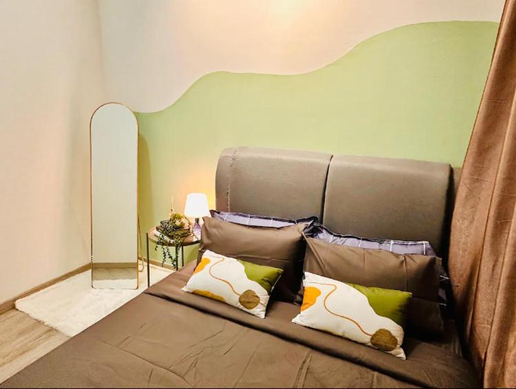 Mosaic Residence Mid Valley South Key BY R9 Homestay