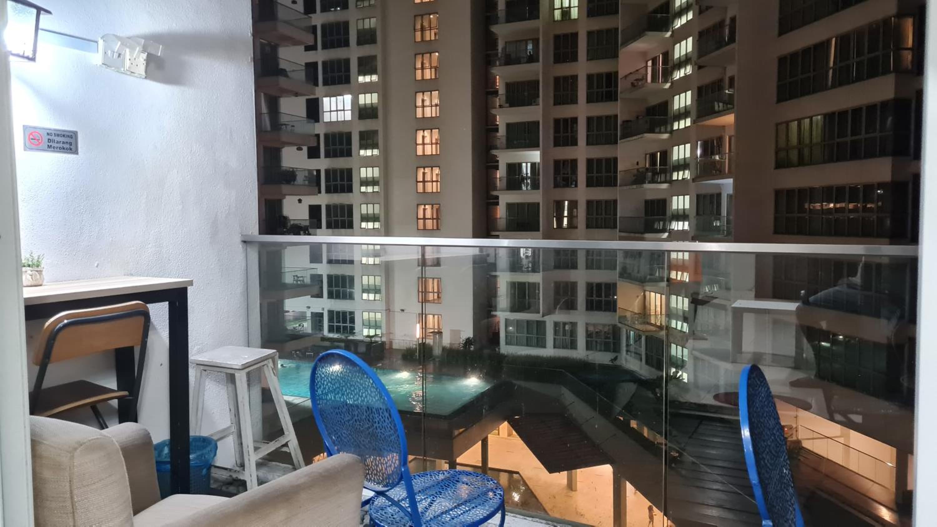 Hostel At Regalia Residence