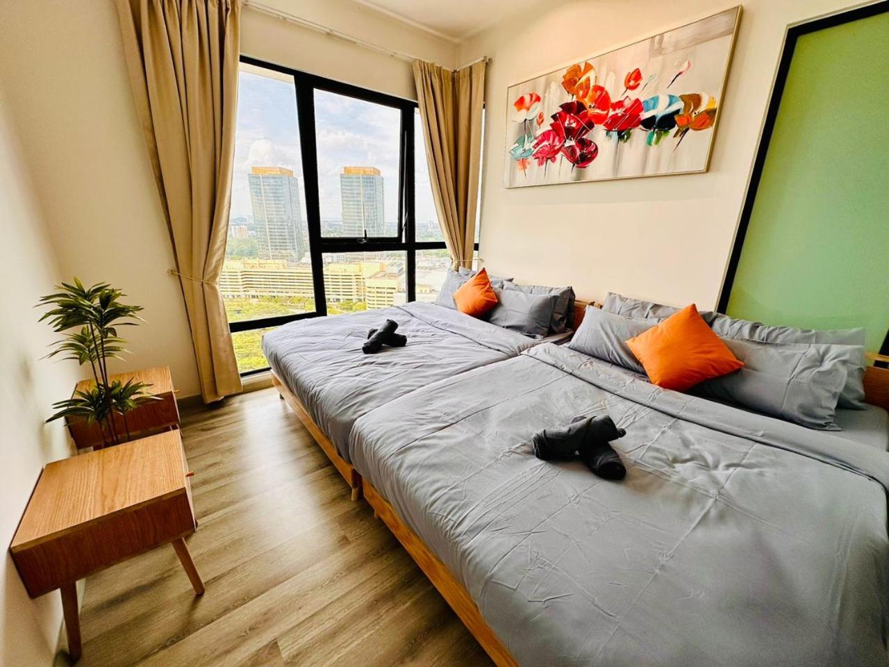 Mosaic Residence Mid Valley South Key BY R9 Homestay