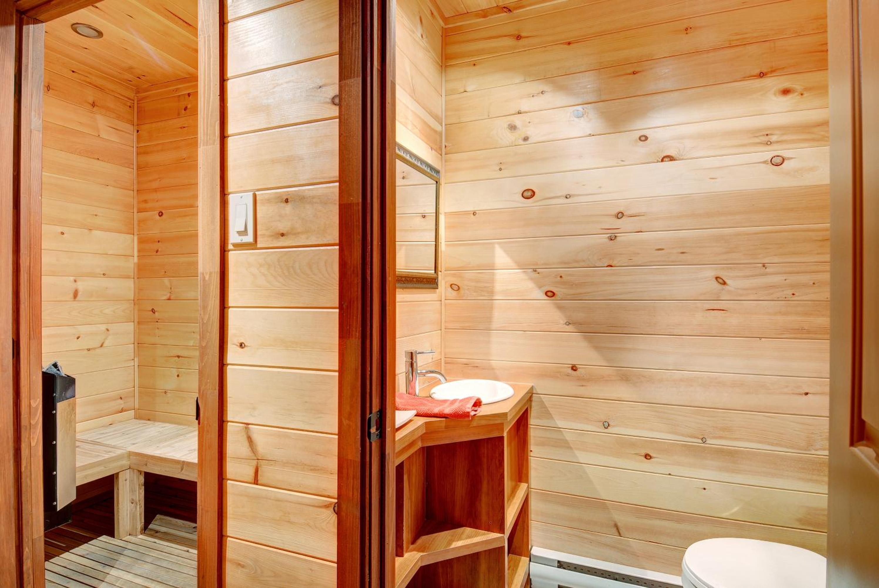 Domaine du Hameau - Massif Charlevoix SPA Billard Sauna