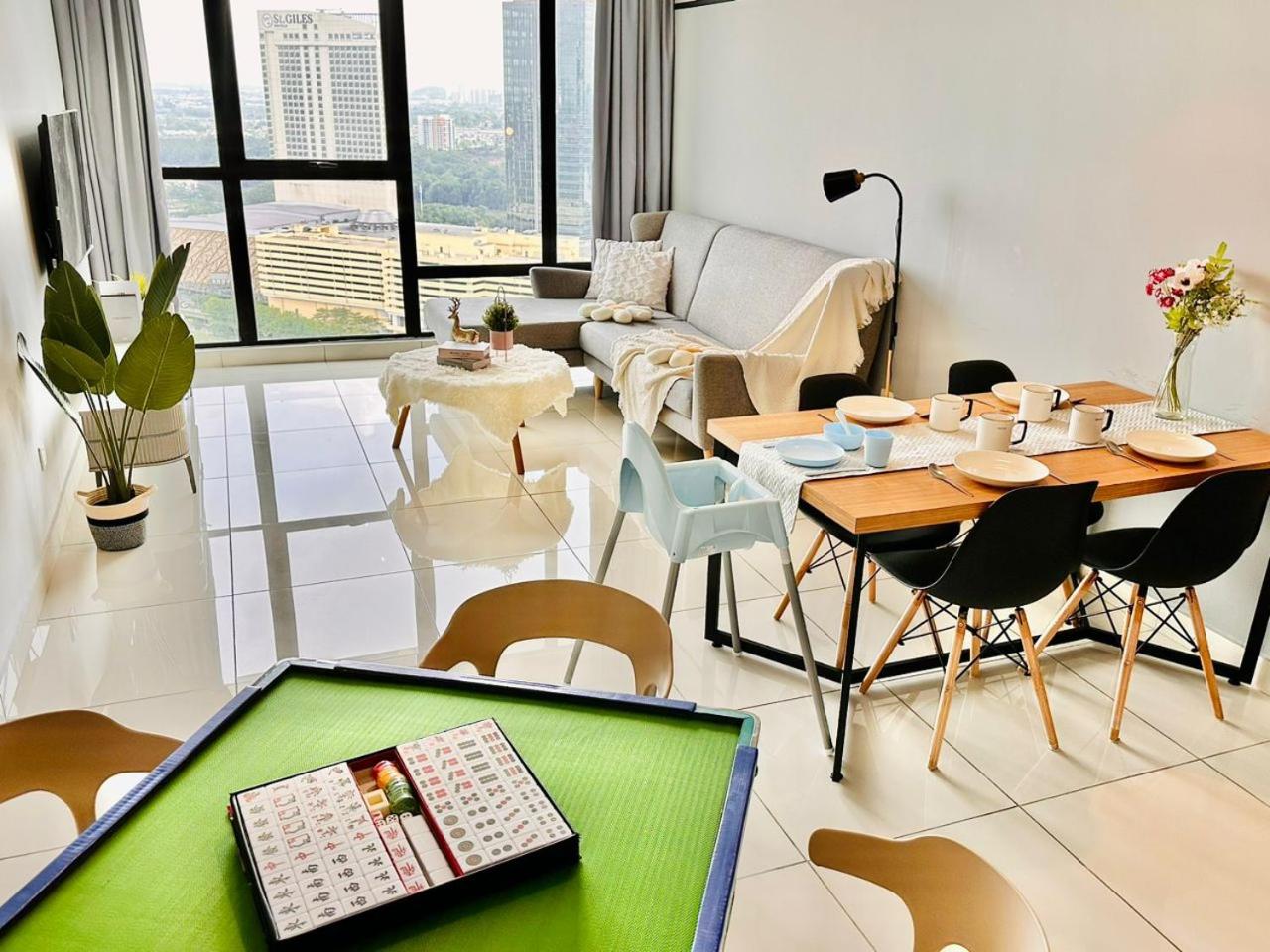 Mosaic Residence Mid Valley South Key BY R9 Homestay