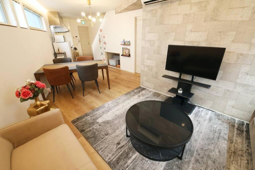 Fully furnished house for families with infants