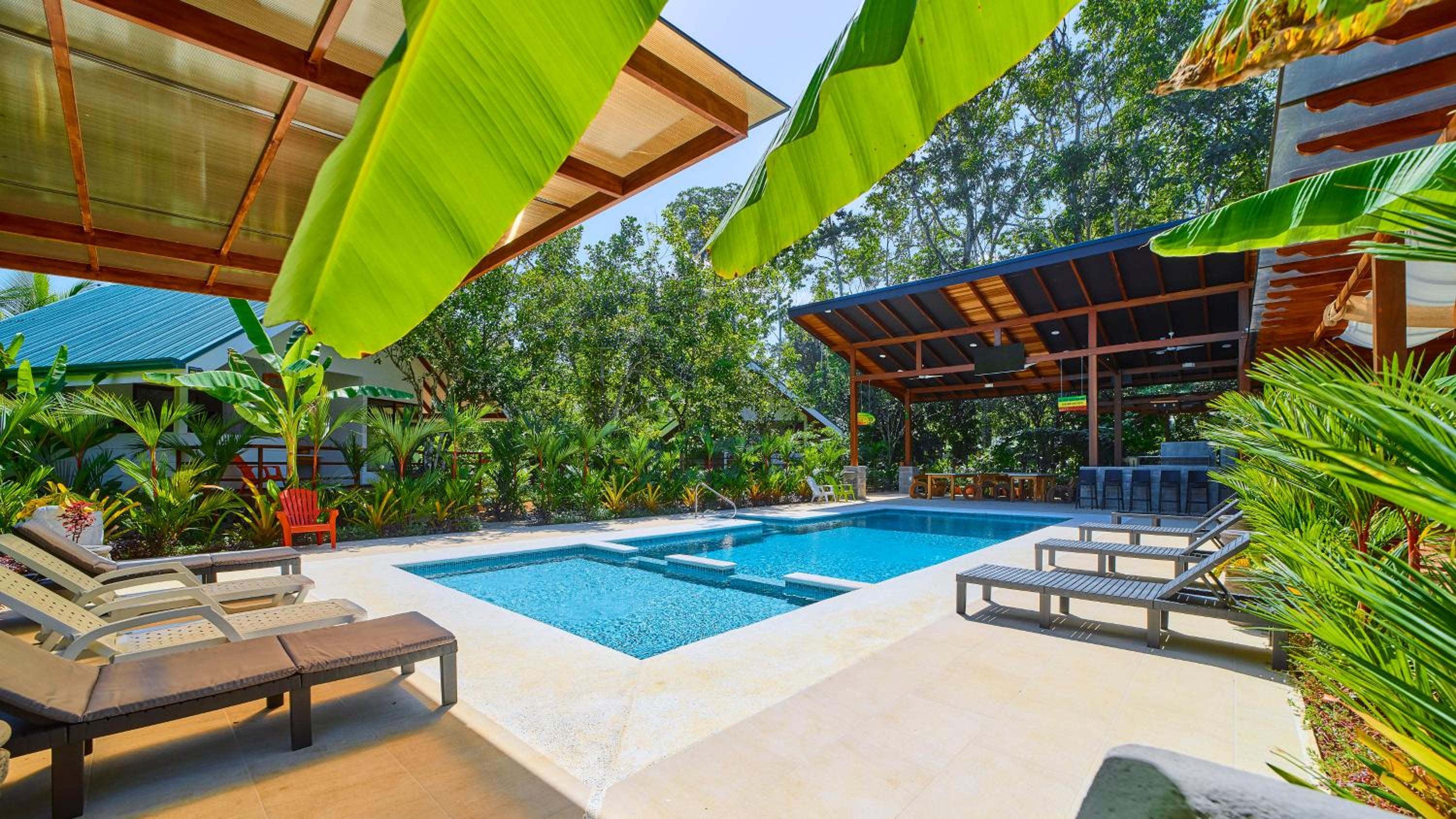 Casa Coki - Modern Villa Pool Steps From the Beach