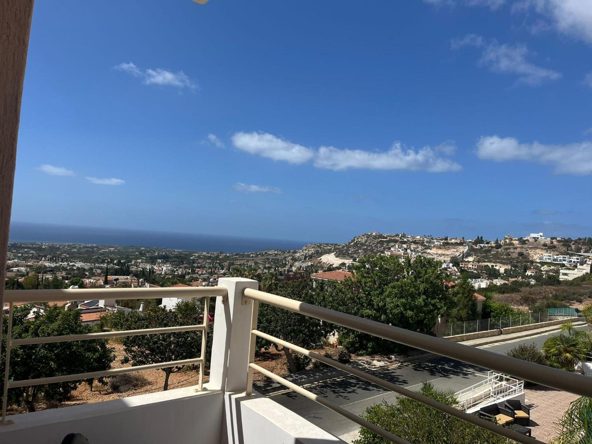 Seaview Apartments