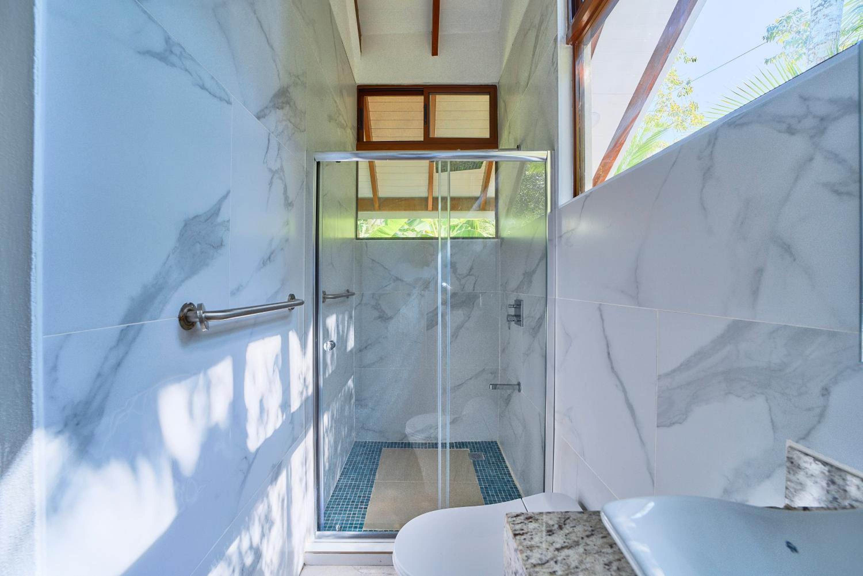 Casa Coki - Modern Villa Pool Steps From the Beach
