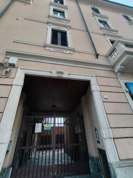 S&M APARTMENTS "Casa Zaffiro"-Intero appartamento a Monza vicino a stazione