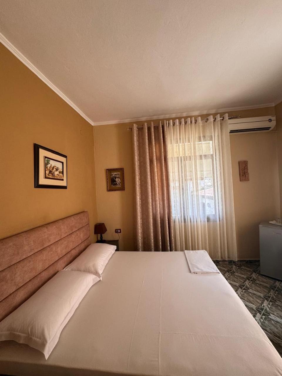 Twins Villa Mangalem