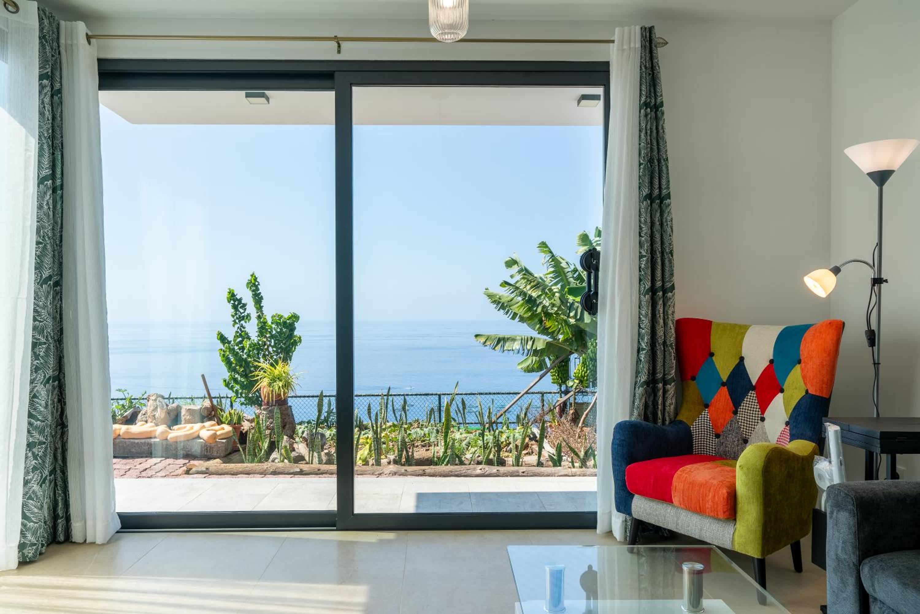 Mouras House, Arco da Calheta view 4