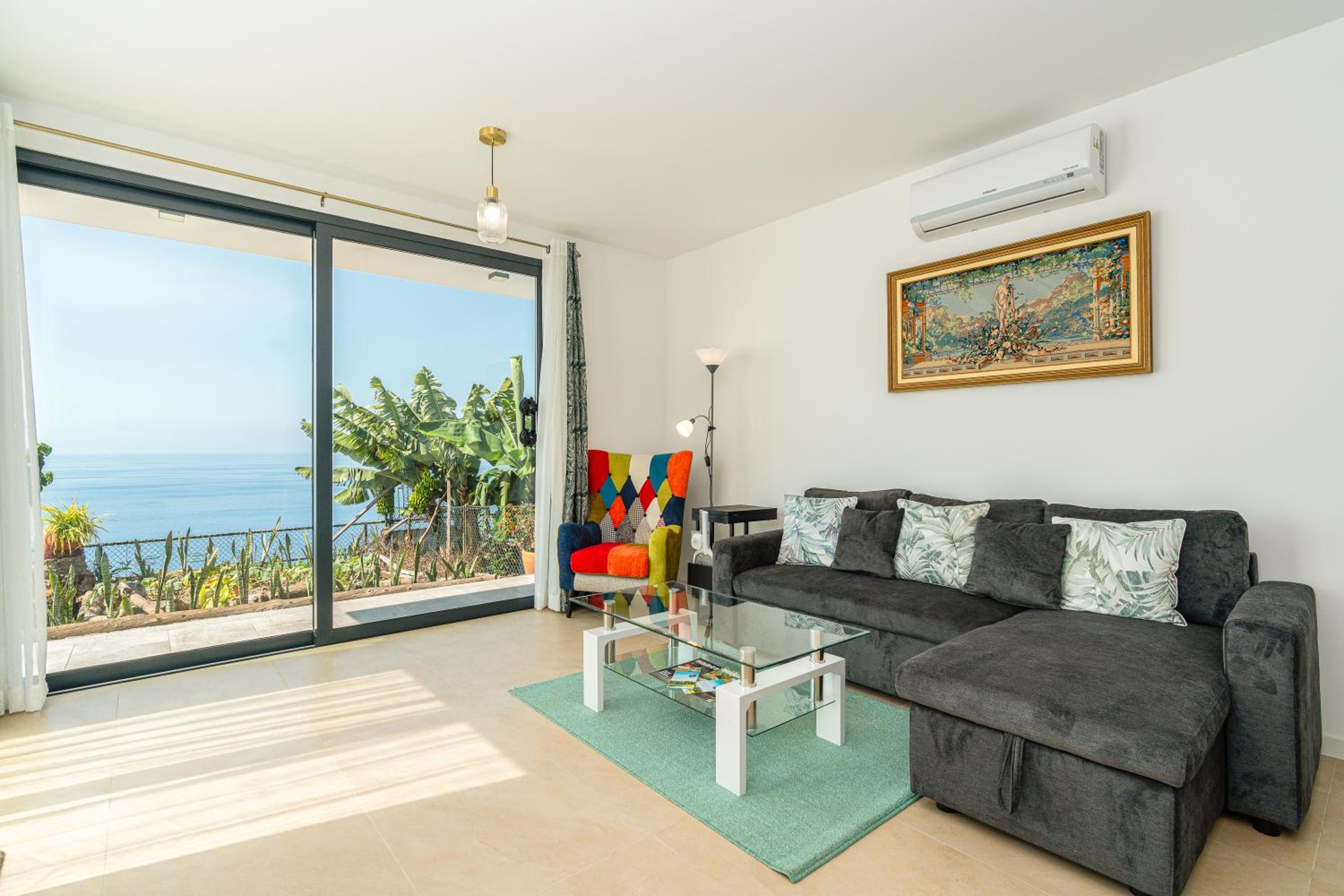 Mouras House, Arco da Calheta view 5