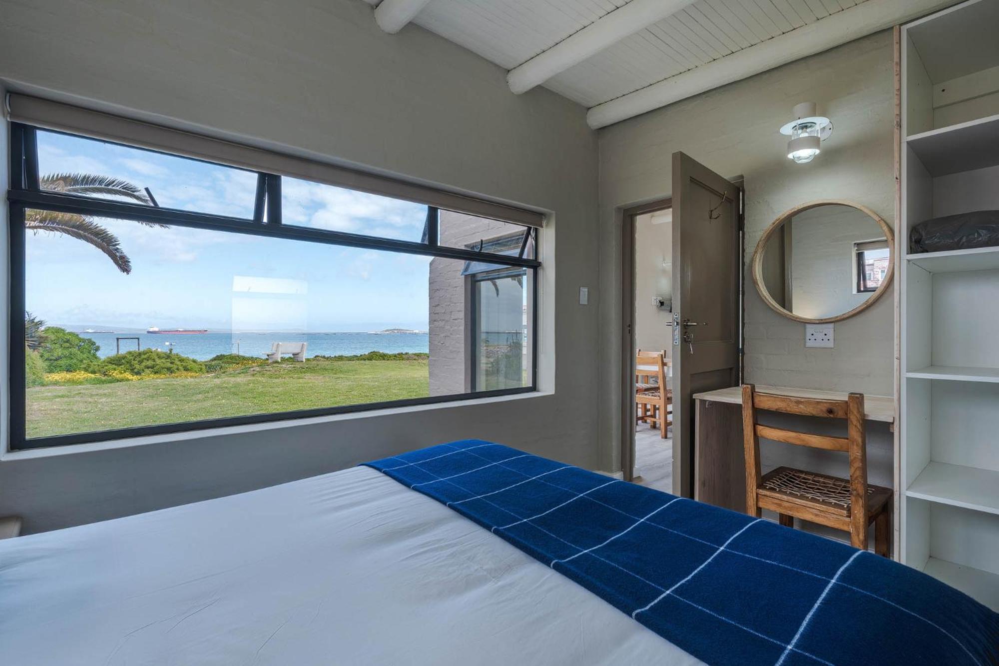 Blue Bay Lodge