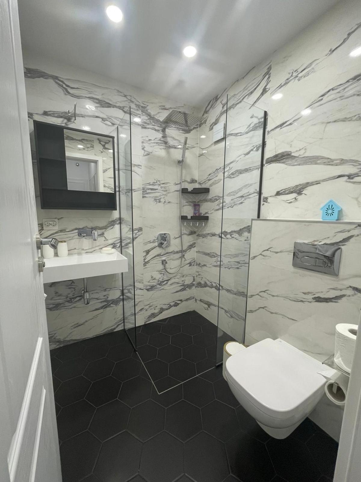 Apartament-DEMIAN