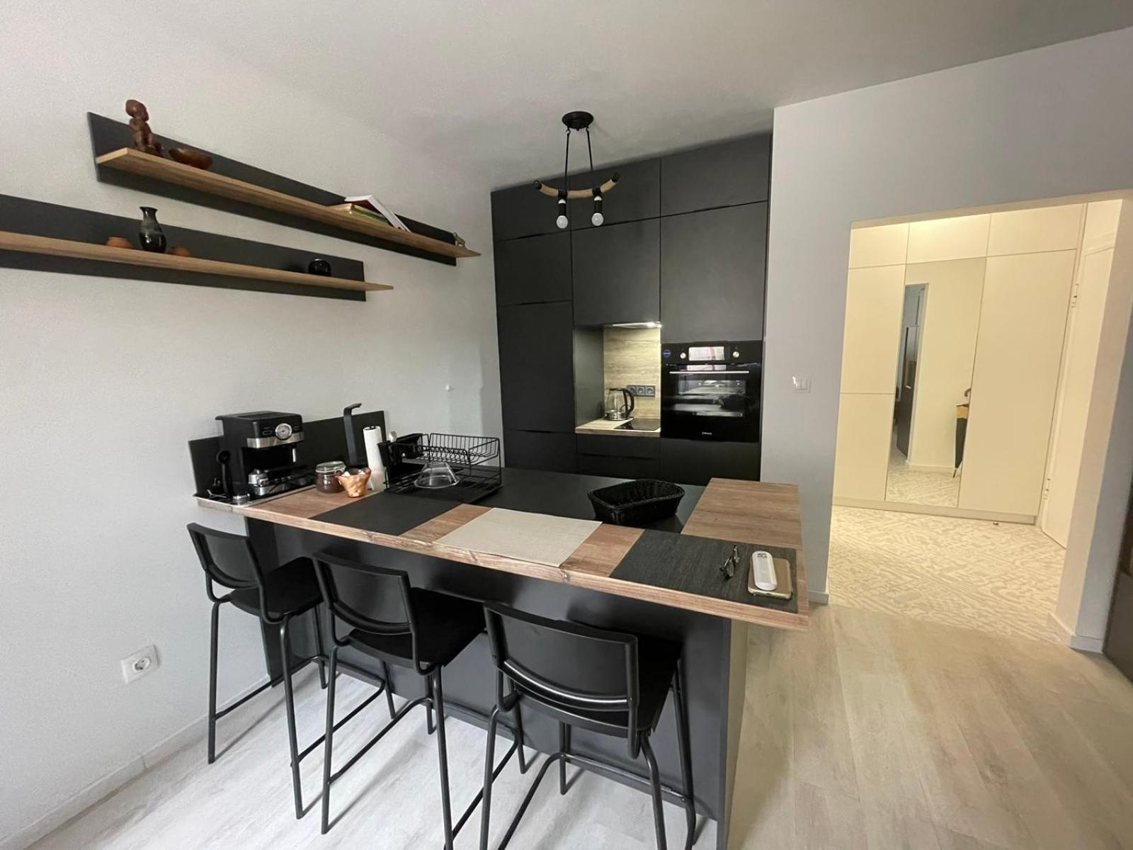 Apartament-DEMIAN