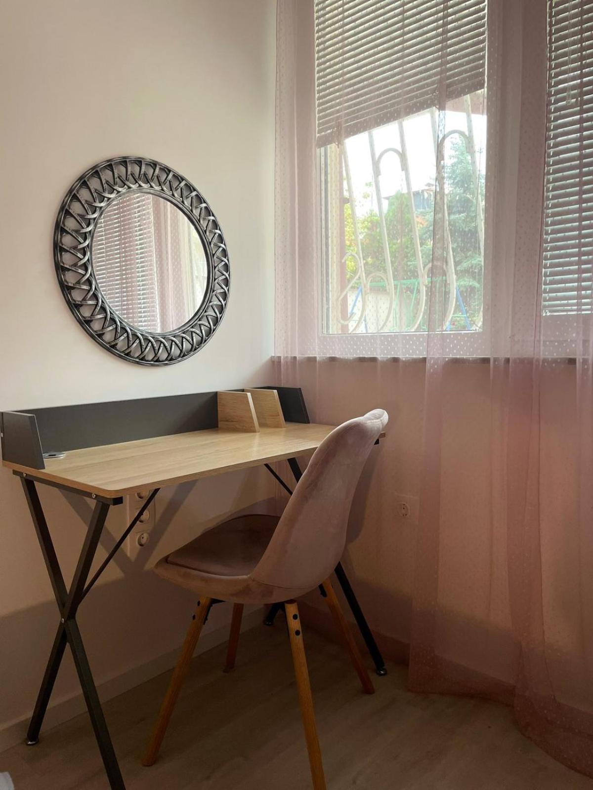 Apartament-DEMIAN