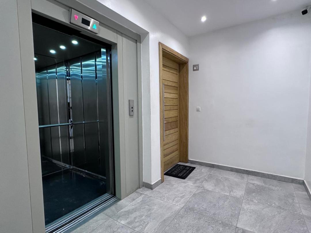 Luxury flat Dakar view 5