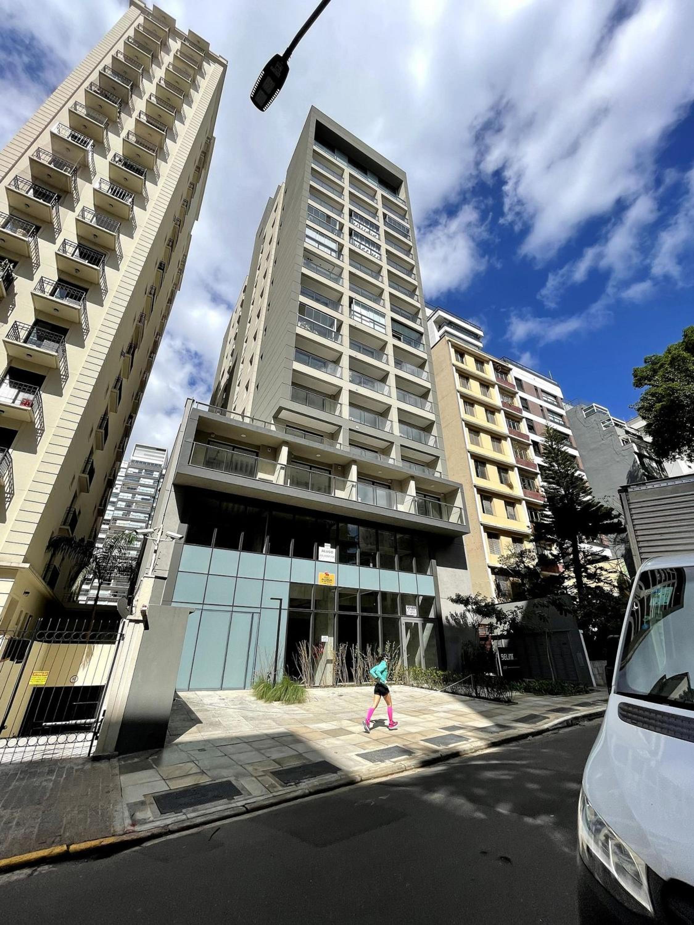 Belint Bela Cintra: 5 minutes from Paulista with rooftop pool
