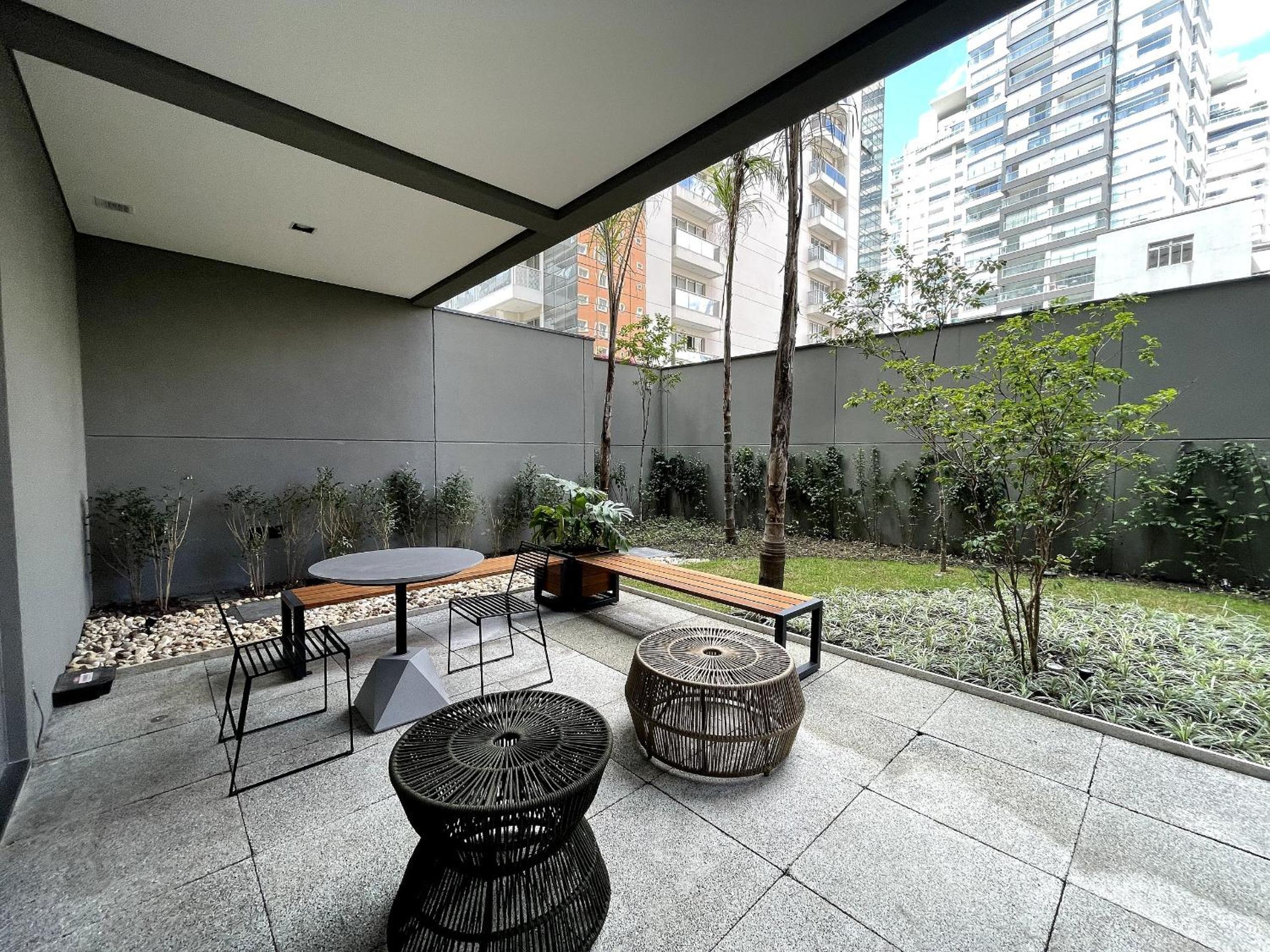 Belint Bela Cintra: 5 minutes from Paulista with rooftop pool