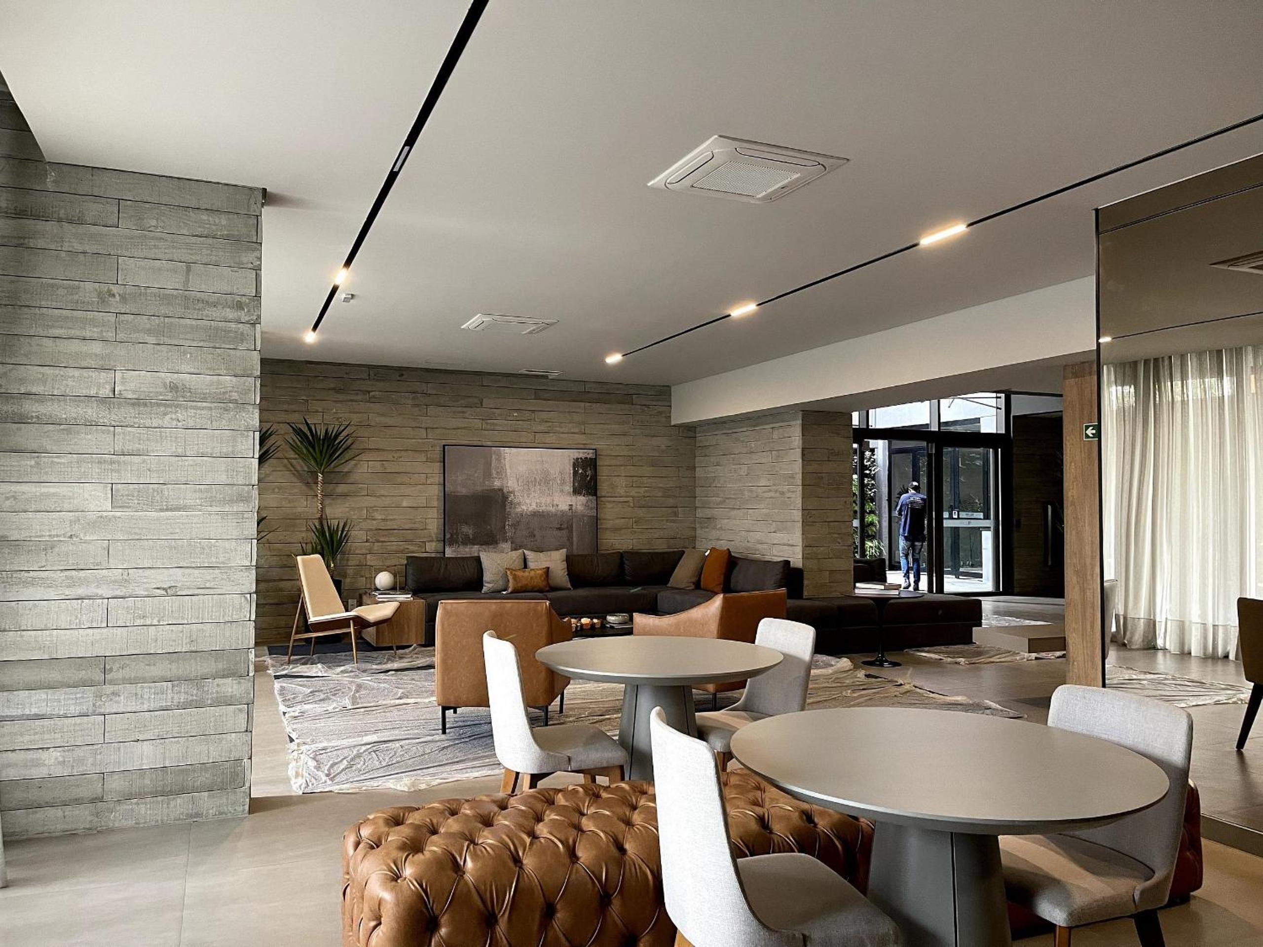 Belint Bela Cintra: 5 minutes from Paulista with rooftop pool