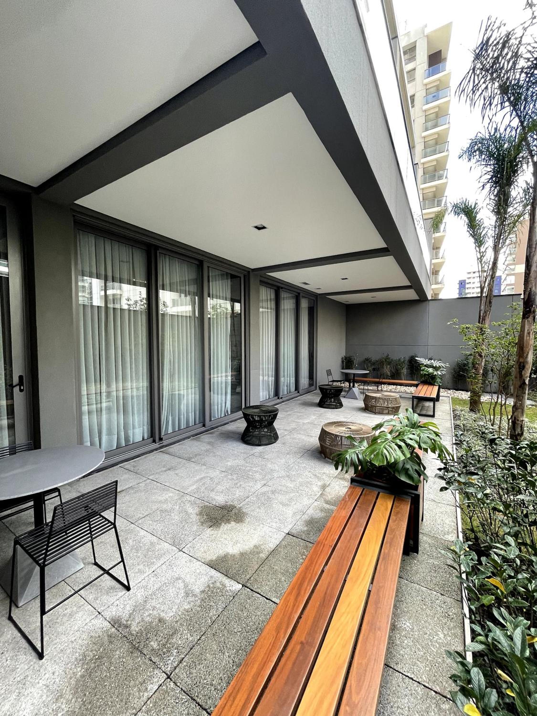 Belint Bela Cintra: 5 minutes from Paulista with rooftop pool