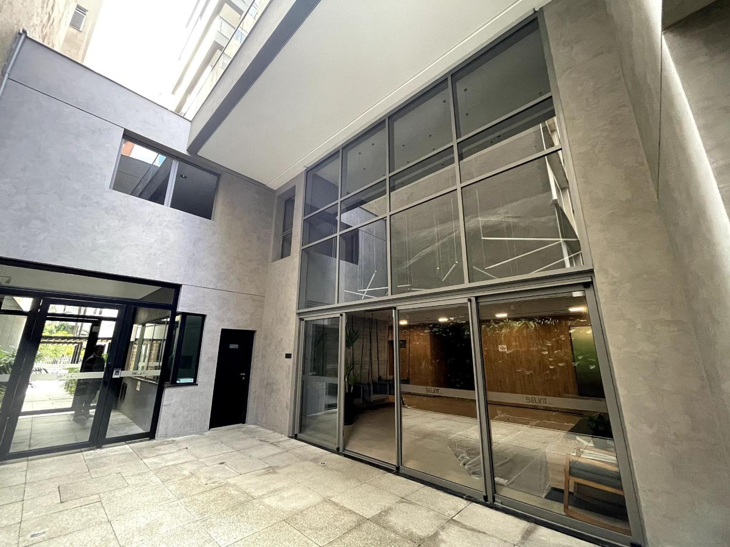Belint Bela Cintra: 5 minutes from Paulista with rooftop pool