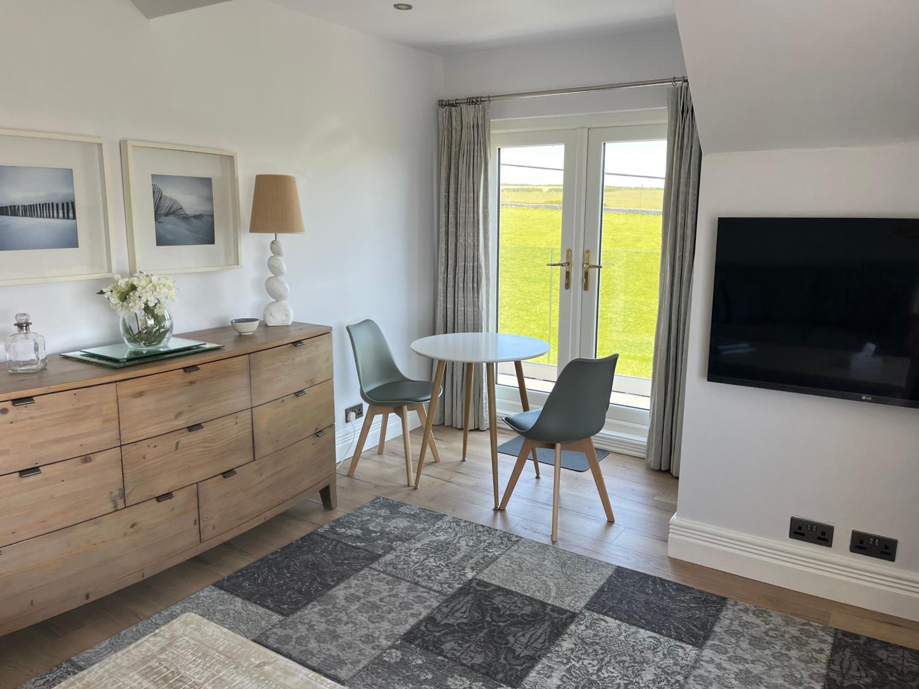 Woodlands Coastal Apartment