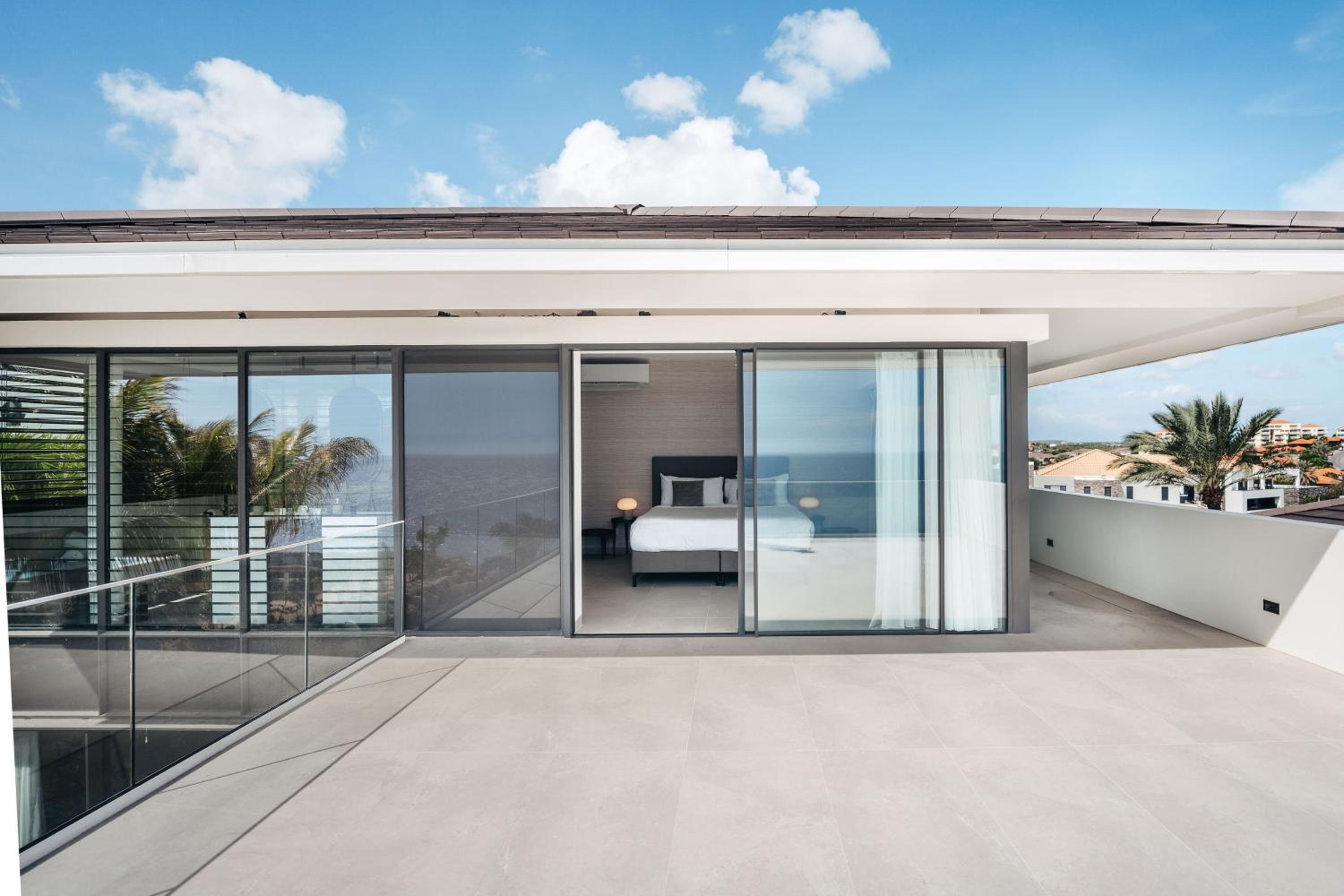 Bocazul 5 Seafront Villa