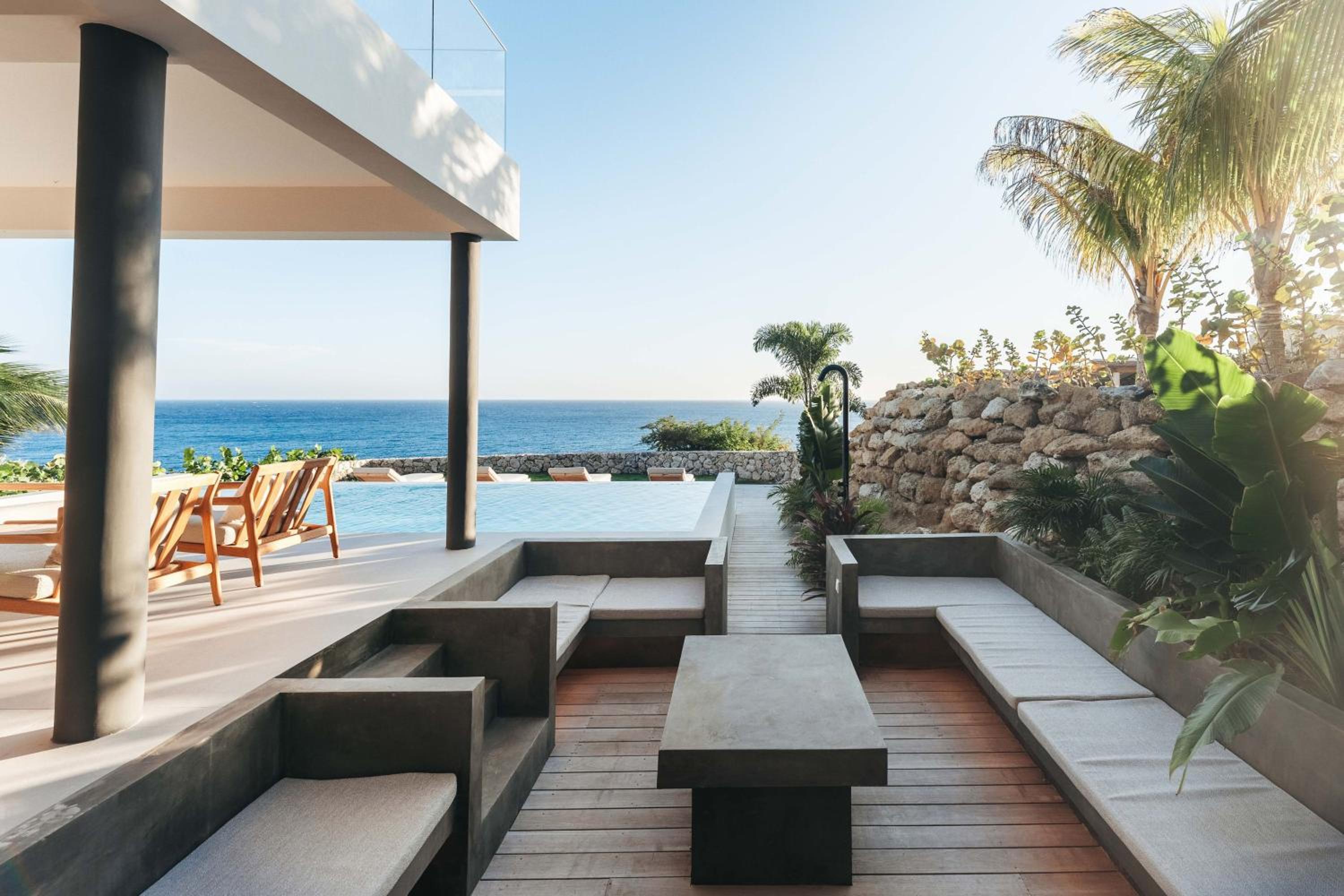 Bocazul 5 Seafront Villa