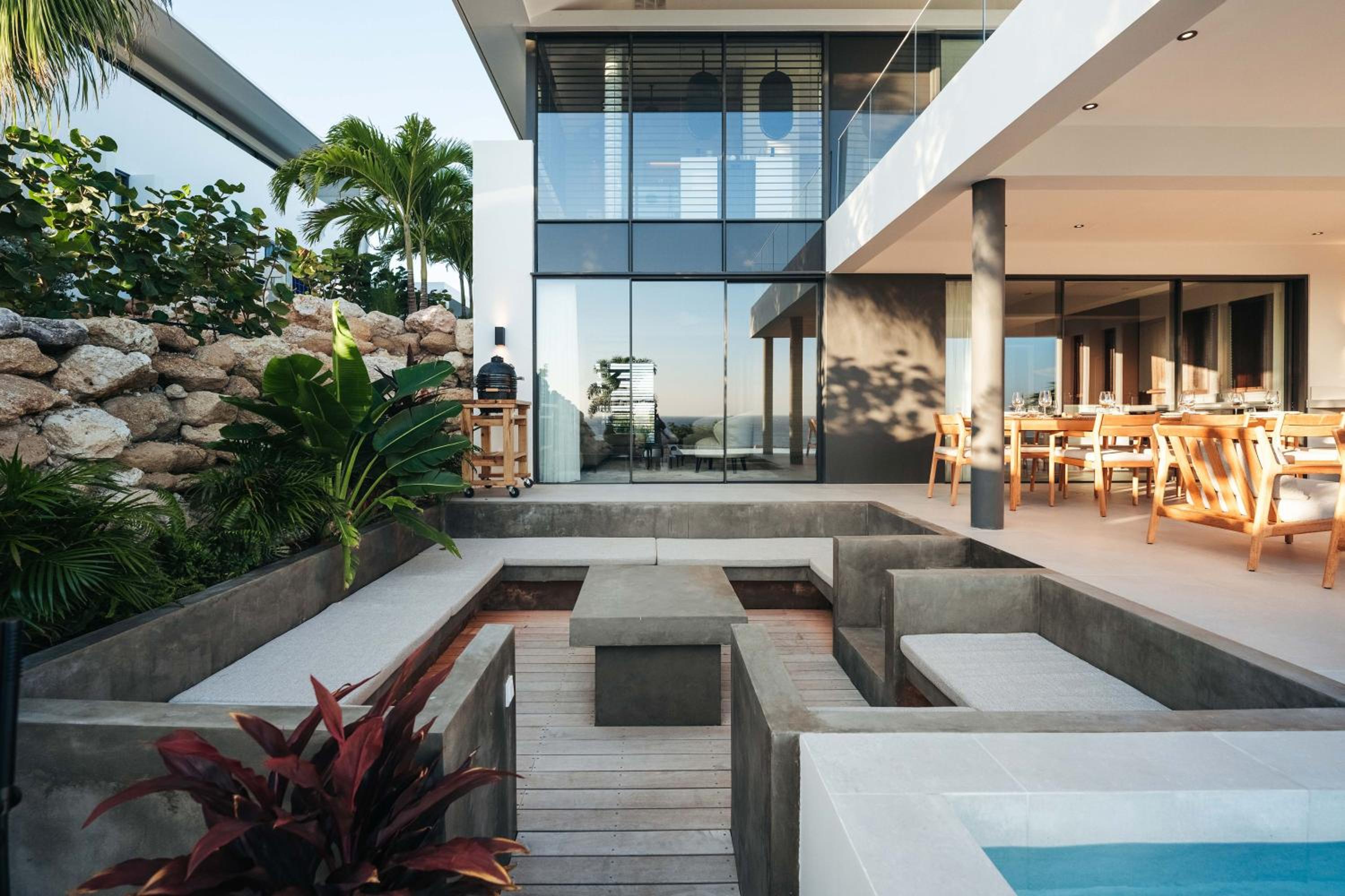 Bocazul 5 Seafront Villa