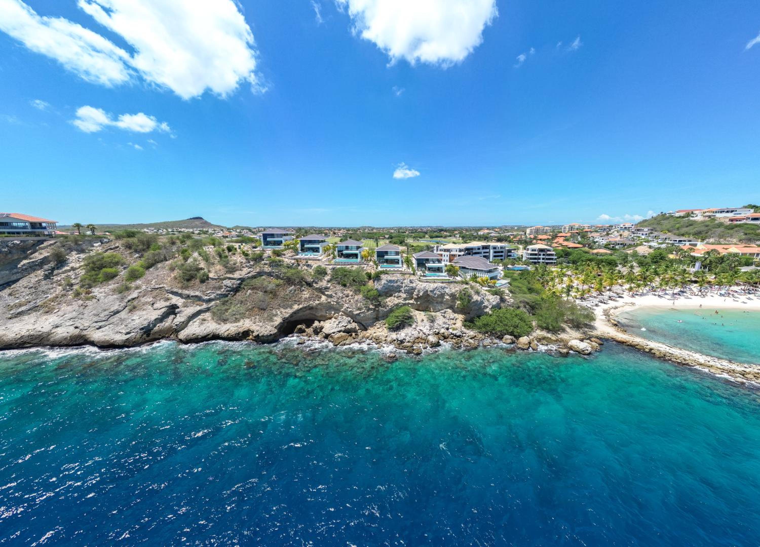 Bocazul 5 Seafront Villa